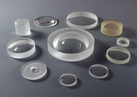 UV grade Fused Silica meniscus lenses from CLZ Optics